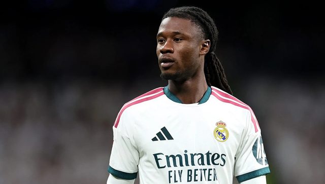 كامافينغا يغير حسابات مورينيو في ريال مدريد