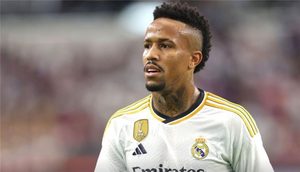 عاجل : لاعب ريال مدريد تعرض منزله للسرقة في مباراة الكلاسيكو .. كم بلغت قيمة المسروقات ؟