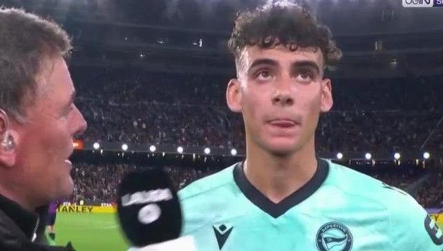 تصريحات لاعب الافيس بين شوطي مباراة برشلونة